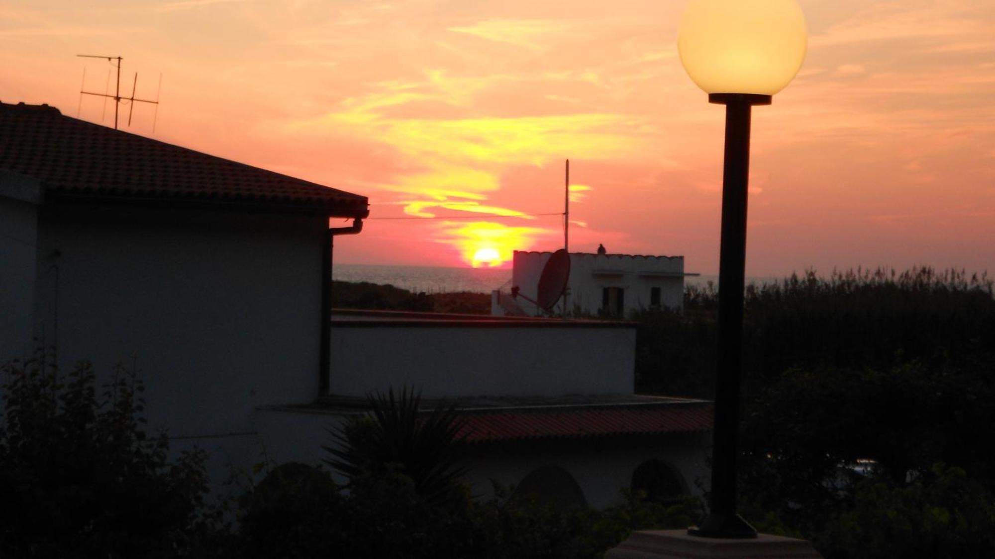 Hotel Piccolo Paradiso เปสคีชี ภายนอก รูปภาพ