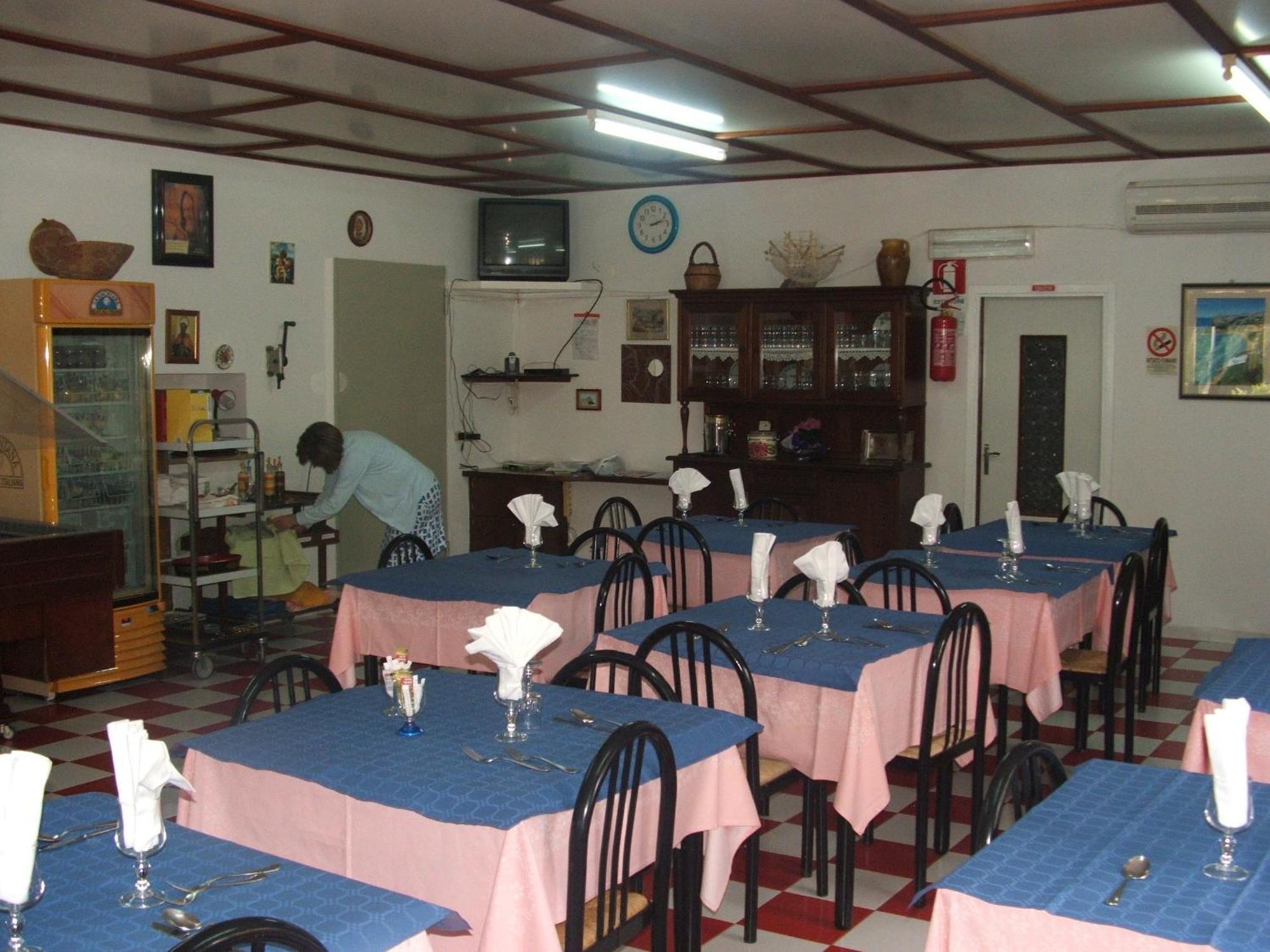 Hotel Piccolo Paradiso เปสคีชี ภายนอก รูปภาพ